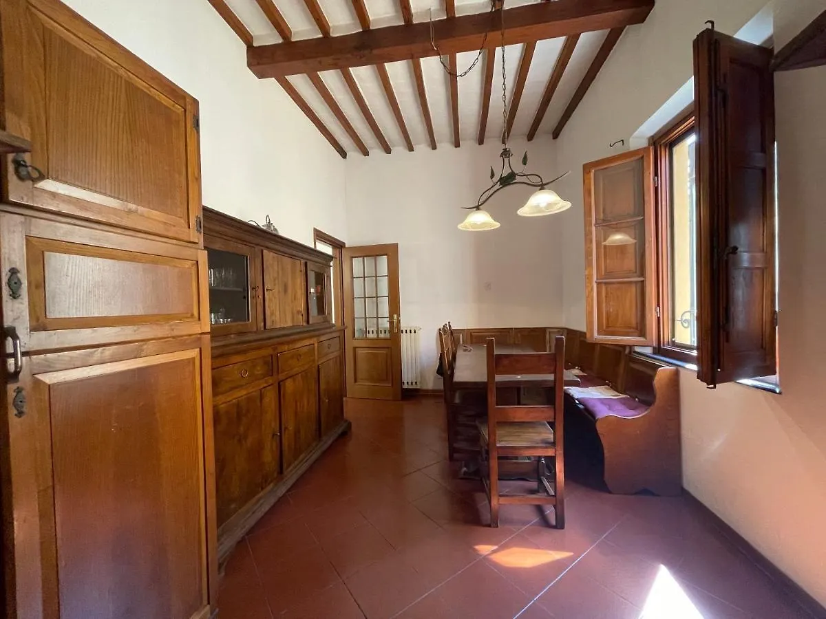 Grande Appartamento In Centro Pontedera Italy